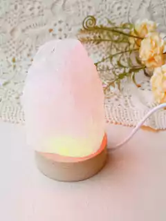 LUMINARIA COM PEDRA NATURAL QUARTZO BRANCO - comprar online