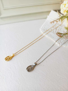 COLAR MINI MEDALHA NOSSA SENHORA DAS GRAÇAS - comprar online