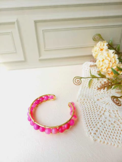 BRACELETE AJUSTÁVEL EM ESFERAS DE AGATA ROSA - comprar online