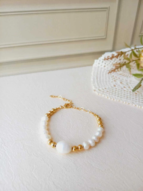 PULSEIRA PEQUENA PÉROLAS DE AGUA DOCE - comprar online