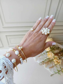 BRACELETE PULSEIRA PÉROLA SHELL BRANCA - Cordão de Luz Joias Finas