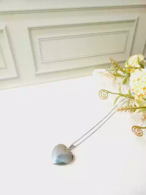 COLAR RELICÁRIO EM AÇO INOX CORAÇÃO MÉDIO LISO COM DUAS FOTO