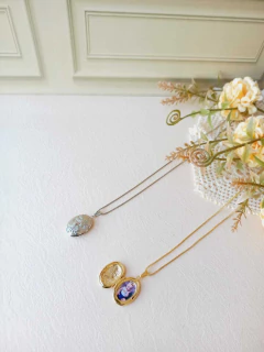 RELICÁRIO PEQUENO OVAL COM UMA FOTO - comprar online