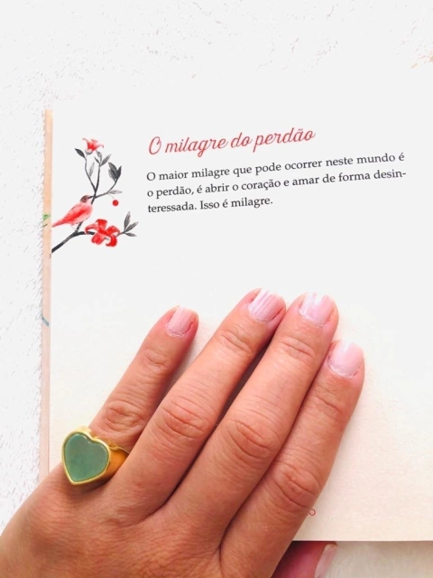 ANEL BANHO OURO 18K CORAÇÃO COM PEDRA NATURAL QUARZTO VERDE
