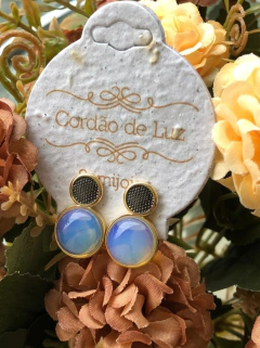 BRINCO COM APLICAÇÕES DE RÓDIO NEGRO E PEDRA OPALINA - comprar online