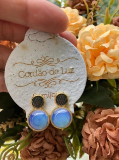 BRINCO COM APLICAÇÕES DE RÓDIO NEGRO E PEDRA OPALINA na internet