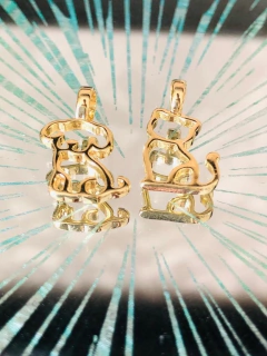 COLAR PINGENTE CACHORRINHO - Cordão de Luz Joias Finas