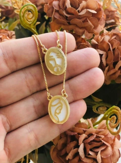 ESCAPULÁRIO DUPLA FACE CONCHA NATURAL MADREPÉROLA na internet