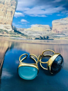 ANEL QUADRADO AJUSTÁVEL COM PEDRA NATURAL SODALITA - Cordão de Luz Joias Finas