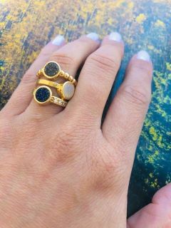 ANEL MIX DE PEDRAS NATURAIS EM DRUSAS - comprar online