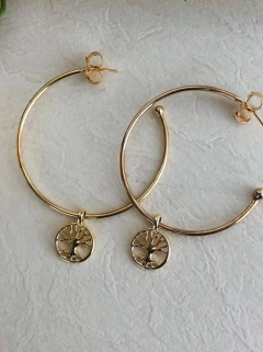 BRINCO DE ARGOLA MÉDIA PINGENTE REMOVÍVEL ÁRVORE DA VIDA na internet