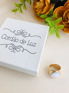 Imagem do ANEL VOLUMOSO REDONDO CONCHA NATURAL MADREPÉROLA