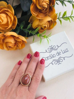 ANEL GOTA AJUSTÁVEL PEDRA DO SOL