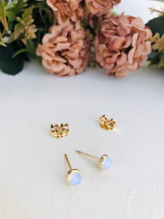 BRINCO PONTO DE LUZ PEDRA OPALINA - comprar online