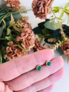 BRINCO PONTO DE LUZ PEDRA NATURAL AGATHA VERDE