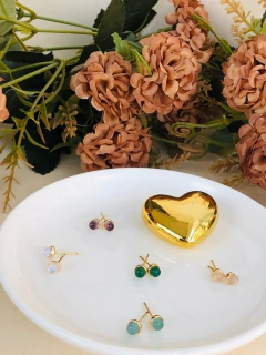 BRINCO PONTO DE LUZ PEDRA OPALINA - Cordão de Luz Joias Finas