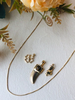 COLAR PATUÁ PINGENTES REMOVIVEIS PEDRA OLHO DE TIGRE - loja online