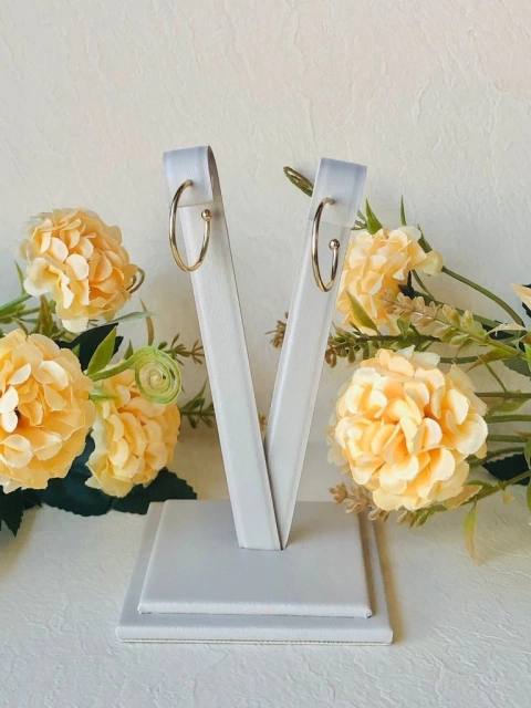 BRINCO DE ARGOLA LISA PEQUENA