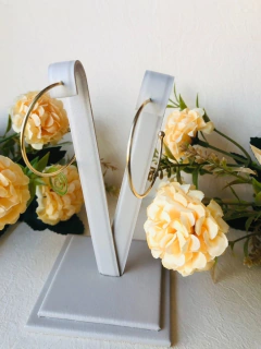 BRINCO DE ARGOLA LISA MÉDIA