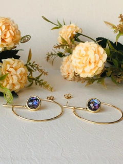 BRINCO DE ARGOLA MÉDIA CONCHA NATURAL ABALONE - comprar online