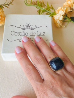 ANEL QUADRADO AJUSTÁVEL PEDRA NATURAL ESTRELA