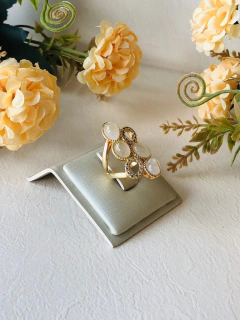 ANEL COM APLICAÇÒES DE ZIRCÔNIAS E QUATRO PEDRAS NATURAIS RUTILO - comprar online