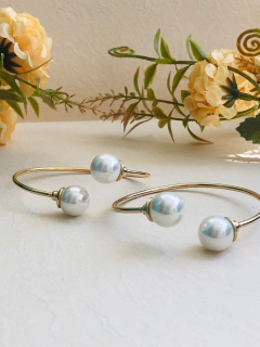 BRACELETE PULSEIRA PÉROLA SHELL BRANCA - Cordão de Luz Joias Finas