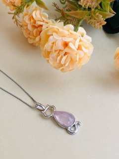 COLAR GATINHO BANHO RÓDIO COM QUARTZO ROSA na internet