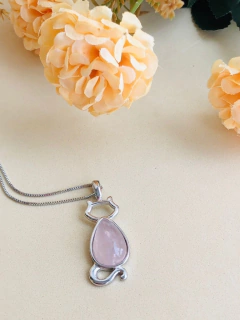 COLAR GATINHO BANHO RÓDIO COM QUARTZO ROSA