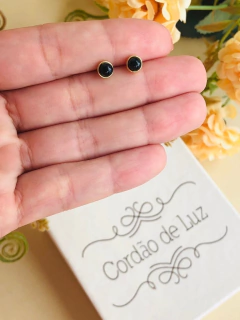 BRINCO PONTO DE LUZ PEDRA NATURAL AGATHA NEGRA