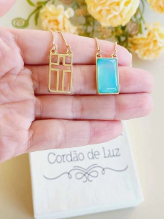 ESCAPULÁRIO RETANGULAR PEDRA NATURAL AGATHA AZUL - comprar online