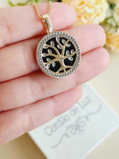 COLAR ARVORE DA VIDA COM APLICAÇÕES DE RÓDIO BRANCO PEDRA NATURAL ESTRELA - comprar online