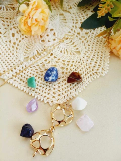 COLAR CHAMADOR DE ANJO CORAÇÃO PEDRAS NATURAIS - loja online