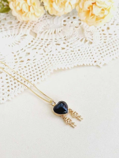 COLAR MENINOS COM PEDRA NATURAL EM FORMATO DE CORAÇÃO - loja online