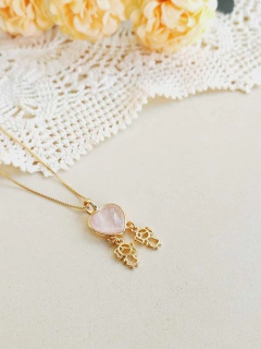 COLAR MENINAS COM PEDRA NATURAL EM FORMATO DE CORAÇÃO