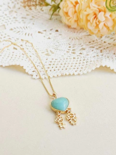 COLAR CASAL DE FILHOS COM PEDRA NATURAL EM FORMATO DE CORAÇÃO - comprar online