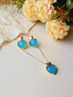 CONJUNTO CORAÇÃO COM A PEDRA NATURAL AGATHA AZUL CÉU na internet