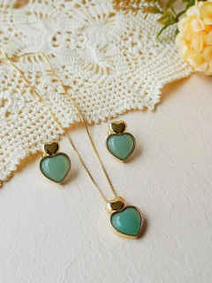 CONJUNTO CORAÇÃO COM A PEDRA NATURAL QUARTZO VERDE - Cordão de Luz Joias Finas