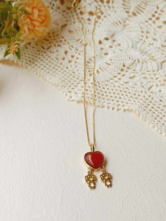 COLAR MENINAS COM PEDRA NATURAL EM FORMATO DE CORAÇÃO - comprar online