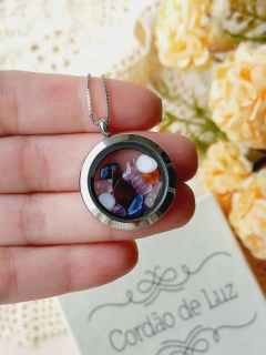 Imagem do COLAR CAPSULA COM MINI CASCALHOS DE CRISTAIS NATURAIS