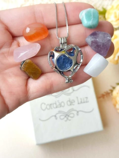 COLAR CHAMADOR DE ANJO CORAÇÃO 7 PEDRAS NATURAIS - Cordão de Luz Joias Finas