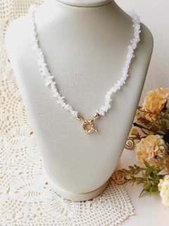 COLAR CHOKER FECHO BÓIA CASCALHOS DE QUARTZO ROSA - Cordão de Luz Joias Finas