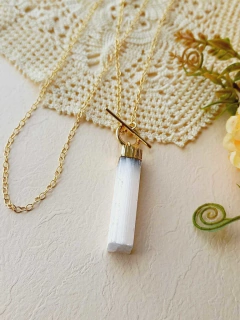 COLAR ELOS COM A PEDRA NATURAL SELENITA - Cordão de Luz Joias Finas