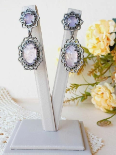 BRINCO TRABALHADO RÓDIO NEGRO COM PEDRA NATURAL AMETISTA - Cordão de Luz Joias Finas