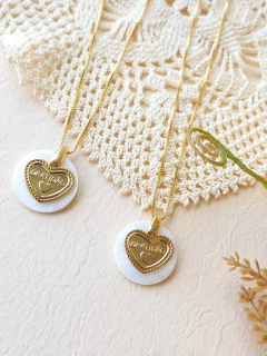 COLAR GRATIDÃO CONCHA NATURAL MADREPEROLA - Cordão de Luz Joias Finas