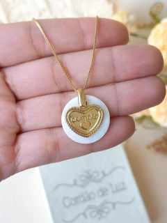 COLAR GRATIDÃO CONCHA NATURAL MADREPEROLA - comprar online