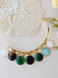 COLAR CHOKER COM PEDRA NATURAL - comprar online