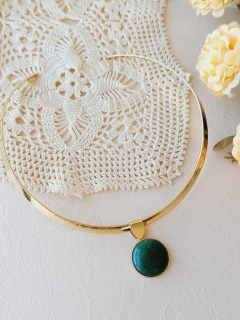 COLAR CHOKER COM PEDRA NATURAL - comprar online