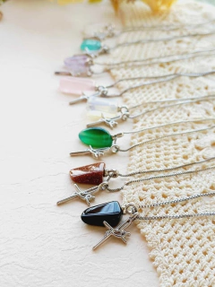 Imagem do COLAR COM PINGENTE DUPLO REMOVÍVEL FÉ E PEDRA NATURAL