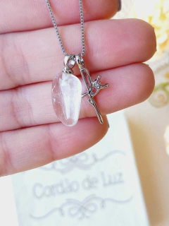 COLAR COM PINGENTE DUPLO REMOVÍVEL FÉ E PEDRA NATURAL na internet